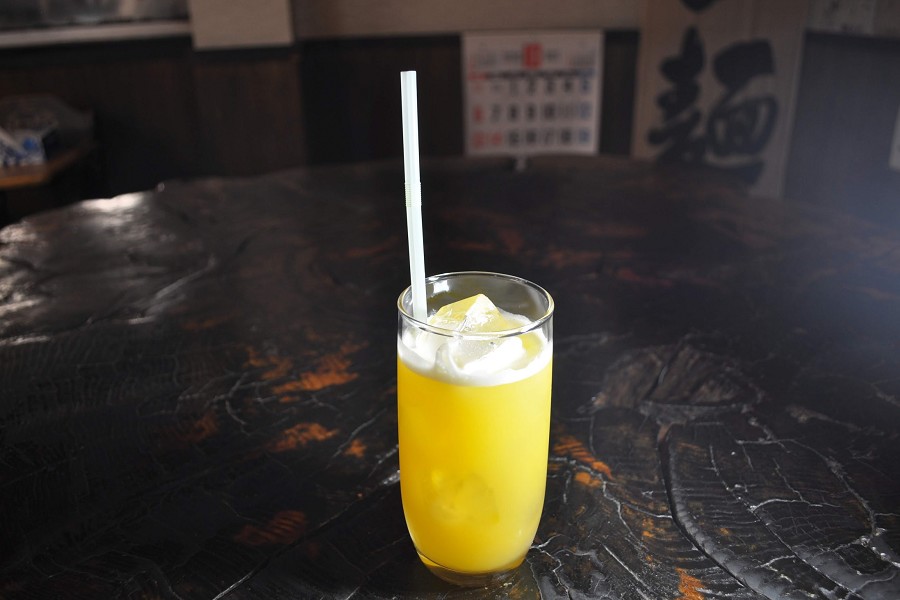 【鬼がらし岩沼店】オレンジジュース　200円（税込）