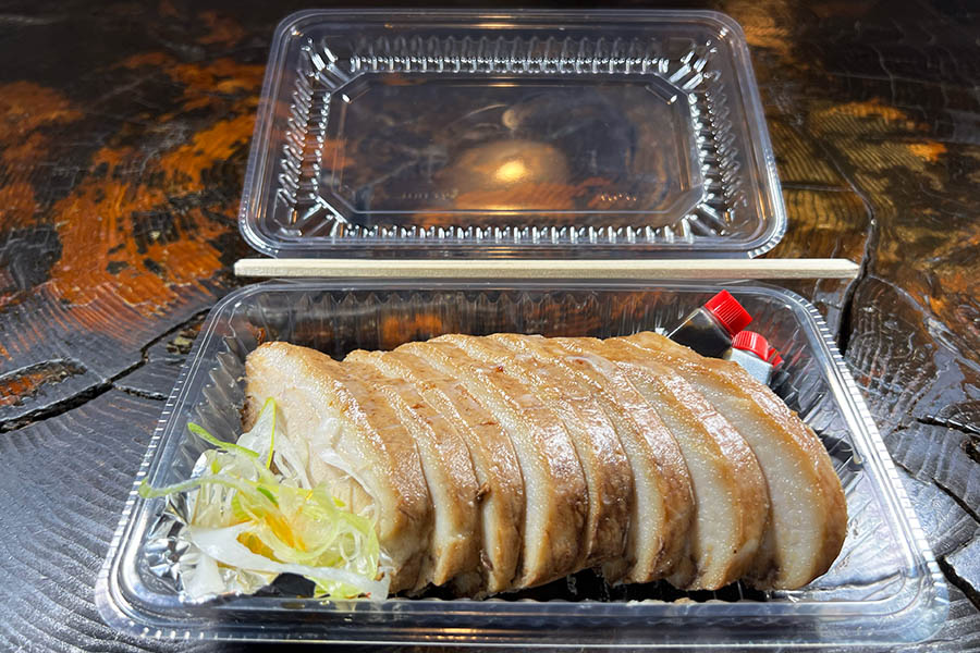 【鬼がらし岩沼店】「持ち帰りチャーシュー2人前」(税込840円)